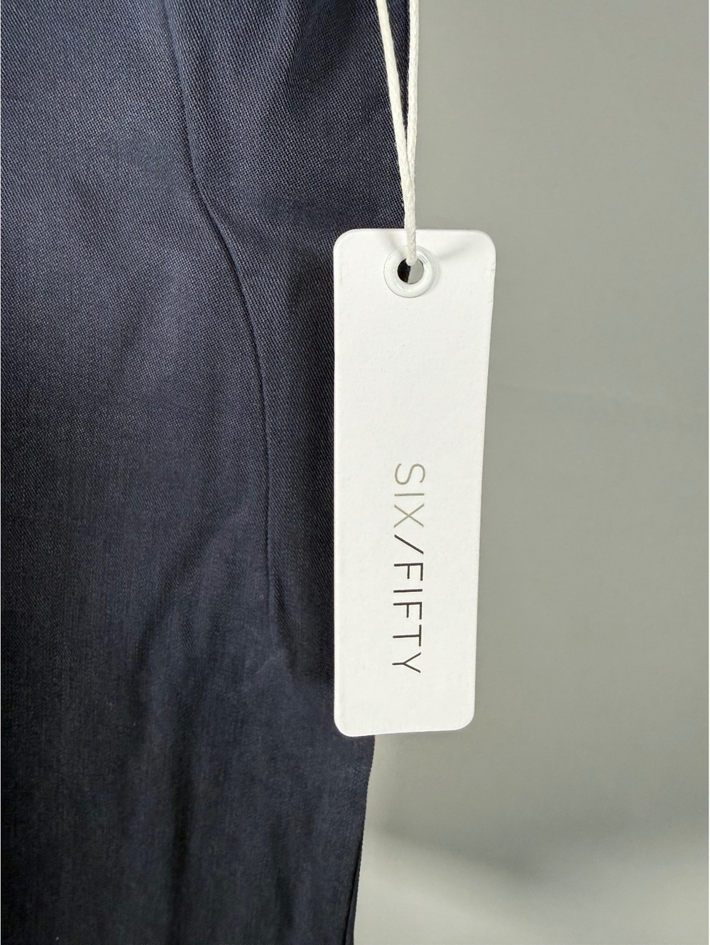 NWT SixFifty Navy Pocket Blouse High Low Hem Size XS - Picture 5 of 7